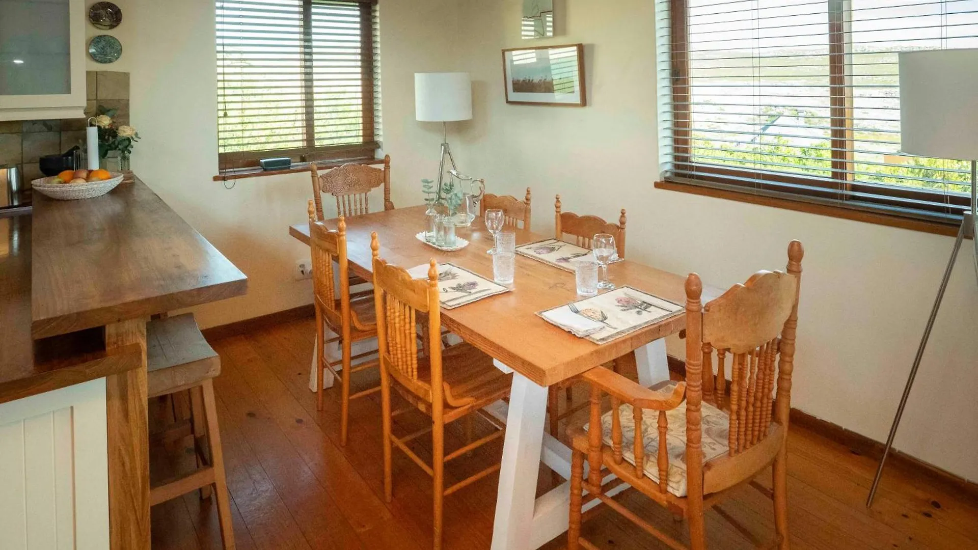 Shutters On Hilltop, Scarborough Holiday home